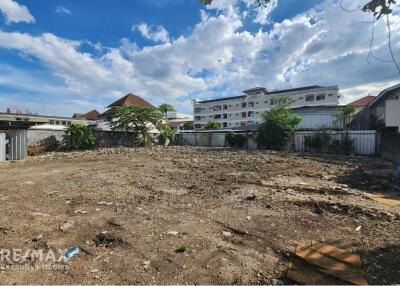 For Sale Land Opportunity on Sukhumvit 64 - Ideal for Residences & Warehouses