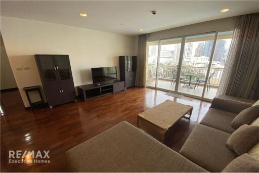 2BR High-Floor Condo at Wilshire Sukhumvit 22 - Close to Em District