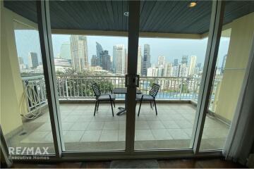 2BR High-Floor Condo at Wilshire Sukhumvit 22 - Close to Em District