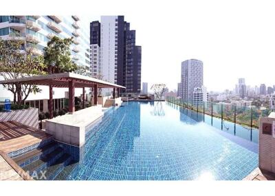 Modern 1Bed Condo with Full Amenities near BTS Thong Lo - High Floor