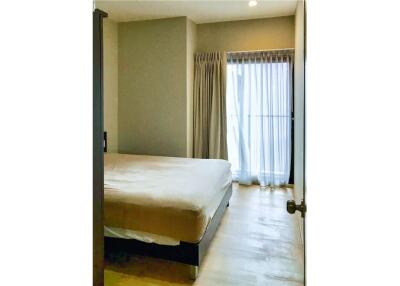 For Rent: High Floor 2 Bedroom Condo at Noble Reveal, 5 Mins Walk to BTS Ekamai