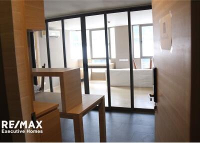 Nice 2 Bedroom for Rent Klass Silom