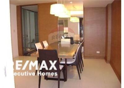Bigbalcony 3 Bedrooms For Rent Near BTS Thonglor