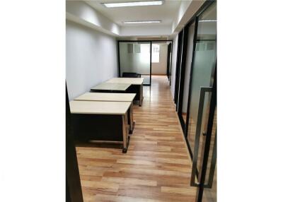 Fully-Furnished Office For Rent in Thonglor