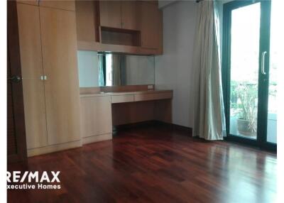 Promotion!!! Reducing price 3 BR Homey Apartment