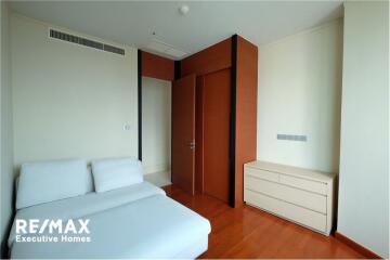 FOR RENT Spacious 2 Bedrooms The Infinity Condo