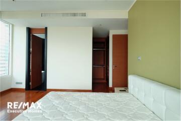 FOR RENT Spacious 2 Bedrooms The Infinity Condo