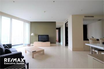 FOR RENT Spacious 2 Bedrooms The Infinity Condo