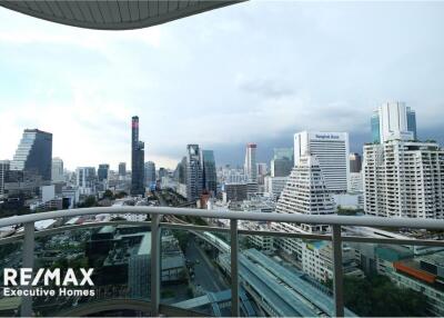 FOR RENT Spacious 2 Bedrooms The Infinity Condo