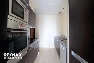 FOR RENT Spacious 2 Bedrooms The Infinity Condo