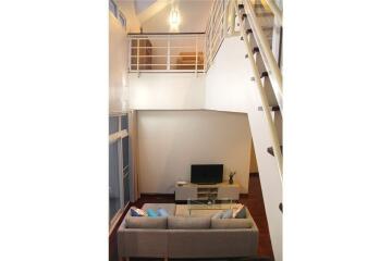 Available 3 Bedrooms For Rent BTS Thonglor