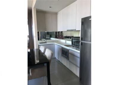 Condo For Rent 2Bedroom Fully Furnished At The Address Sathorn, BTS Chongnosi