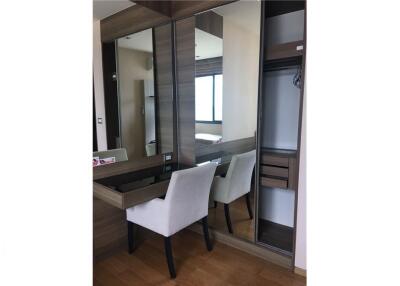 Condo For Rent 2Bedroom Fully Furnished At The Address Sathorn, BTS Chongnosi