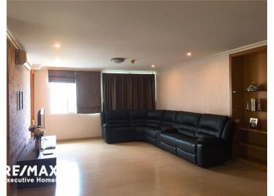 !for RENT! 3bed with very huge space 220sqm, 90k