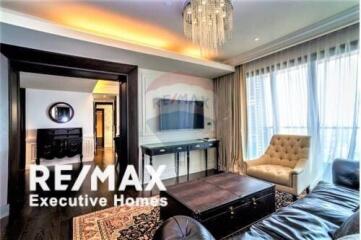 For Sale: 3-Bedroom Penthouse at The Lumpini 24, Sukhumvit 24