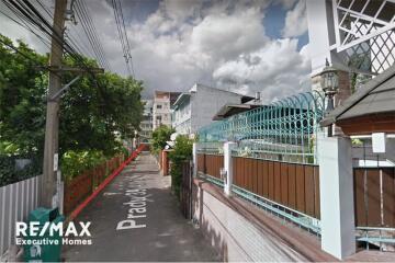 !!Land for SALE 460sqw on Charoenrat 7