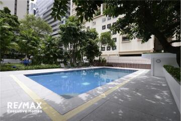 Spacious 2 bedroom pet friendly in Asoke BTS