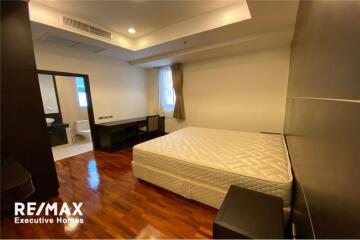 For rent pet friendly apartment 3 bedrooms Sukhumvit 19