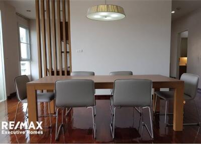 Spacious 3-Bedroom Condo near BTS Phrompong - Available for Rent