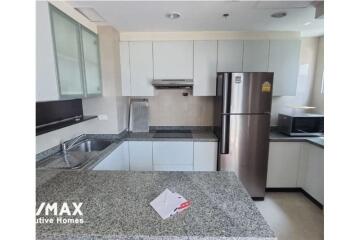 Special Co-vid Price Newly Apartment Pet Friendly 3 Beds For Rent Near BTS Phrompong Station