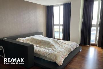 Condo for sale big room good price in Thonglor