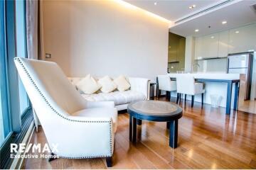 Luxury stunning condo best area in downtown