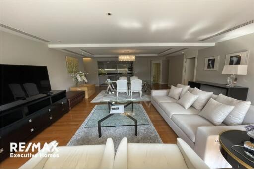 New to the market Luxury Penthouse Thonglor