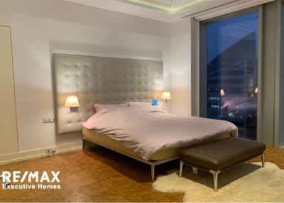 New to the market Luxury Penthouse Silom