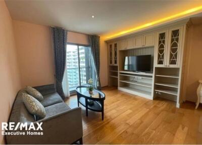 Spacious bright luxury unit on high floor Phrompon