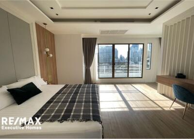 For rent duplex 3 bedrooms in sukhumvit 49