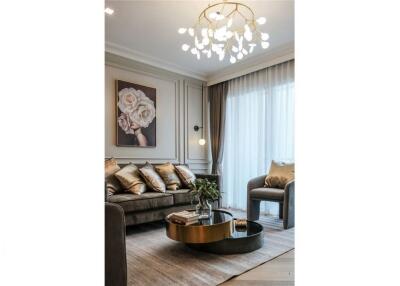 For rent modern 2+1 bed,high floor,Nusasiri Grand, BTS Ekamai