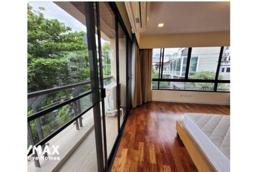 For rent pet friendly 2+1 bedrooms apartment in Sukhumvit 53 BTS Thonglor