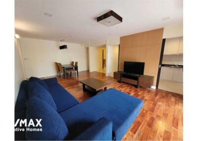 For rent pet friendly 2+1 bedrooms apartment in Sukhumvit 53 BTS Thonglor