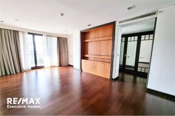 For Rent 5 Bedrooms apartment - Pet Friendly - Sukhumvit 31