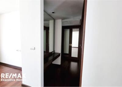 For rent pet friendly apartment 5 bedrooms in Sukhumvit 31 BTS Phrom Phong