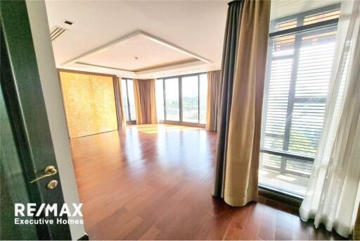 For Rent 5 Bedrooms apartment - Pet Friendly - Sukhumvit 31