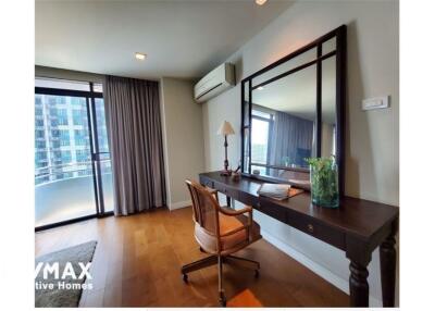 For rent pet friendly 3 bedrooms apartment in Sukhumvit 55 BTS Thonglor