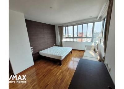 Pet Friendly 31 Bedroom Condo for Rent near Sukhumvit 23 BTS Asoke MRT Sukhumvit