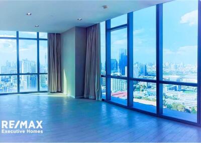 Rare Duplex. 2 Bed 120 SQM BTS Asoke