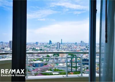 Modern 3+1Bed 1Bath with unblock view on a high floor in Sathorn