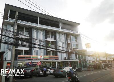 Apartment/Serviced Apartment Building for Sale in Prakanong with high return