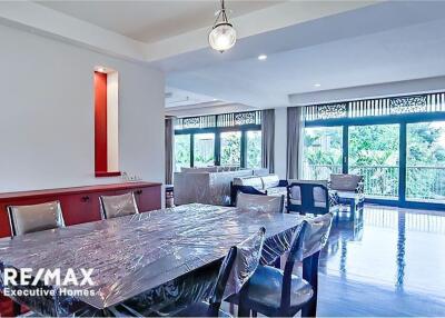 Homey apartment pet friendly 4bedrooms with big balcony in Sathorn  Nanglinchee FOR RENT