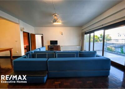 Charming 3 bedrooms pet friendly in Thonglor.