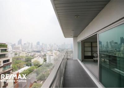 Duplex Room for Rent Royal Residence Park