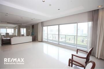 Duplex Room for Rent Royal Residence Park