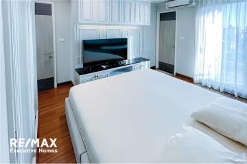 Nice decoreted 2 bedrooms high floor Supalai Premier@Asoke