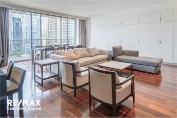 Modern unit 4 beds with open kitchen Sukhumvit 30