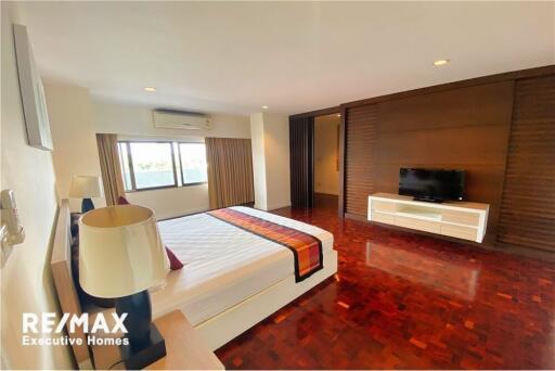 Cat friendly charming 2 bedrooms with big terrace in Sukhumvit Soi 4