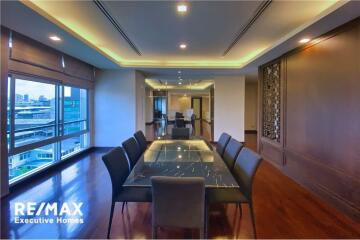 Penthouse unit 4beds+ maid big balcony in Sathon