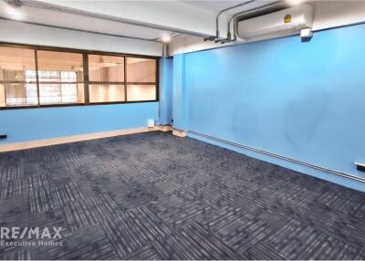 Commercial Building Great Condition- Sukhumvit 101